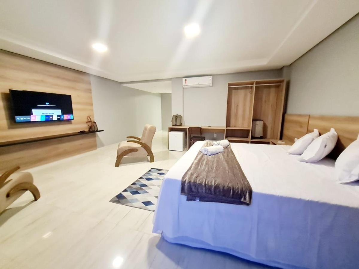 Royal Hotel Tailandia Buitenkant foto